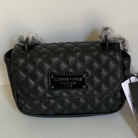Kendall + Kylie Crossbody Black Mini Purse Quilted Chain Strap NWT - Picture 4 of 9